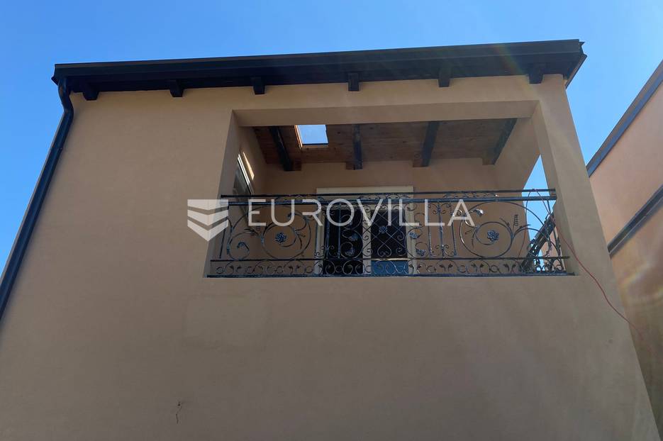 Casa In vendita - Istarska Rovinj