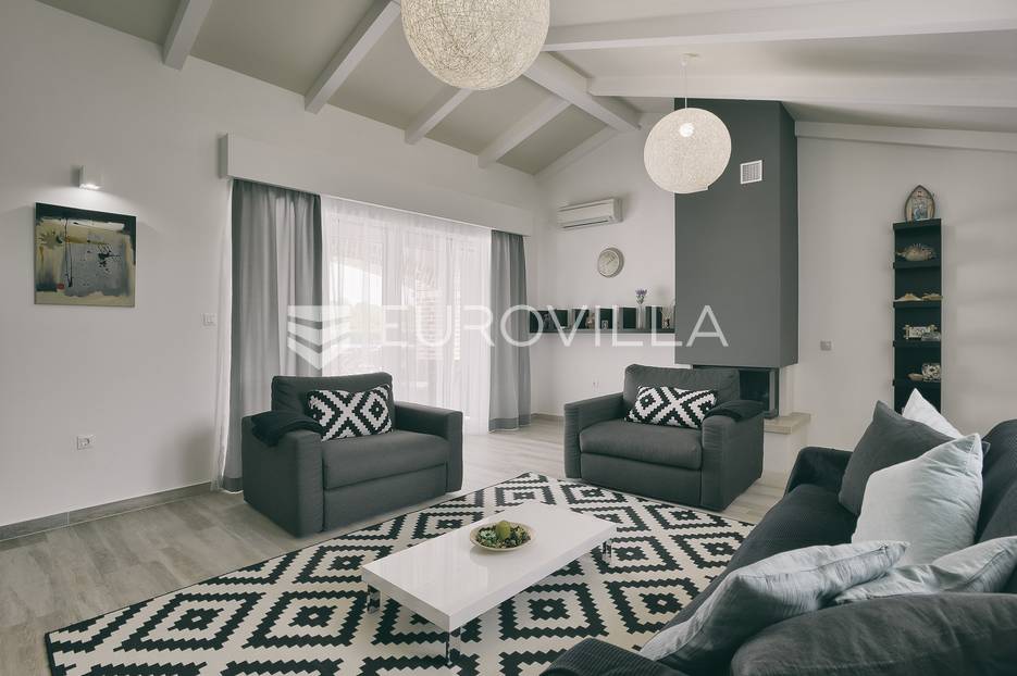 Casa In vendita - Istarska Medulin