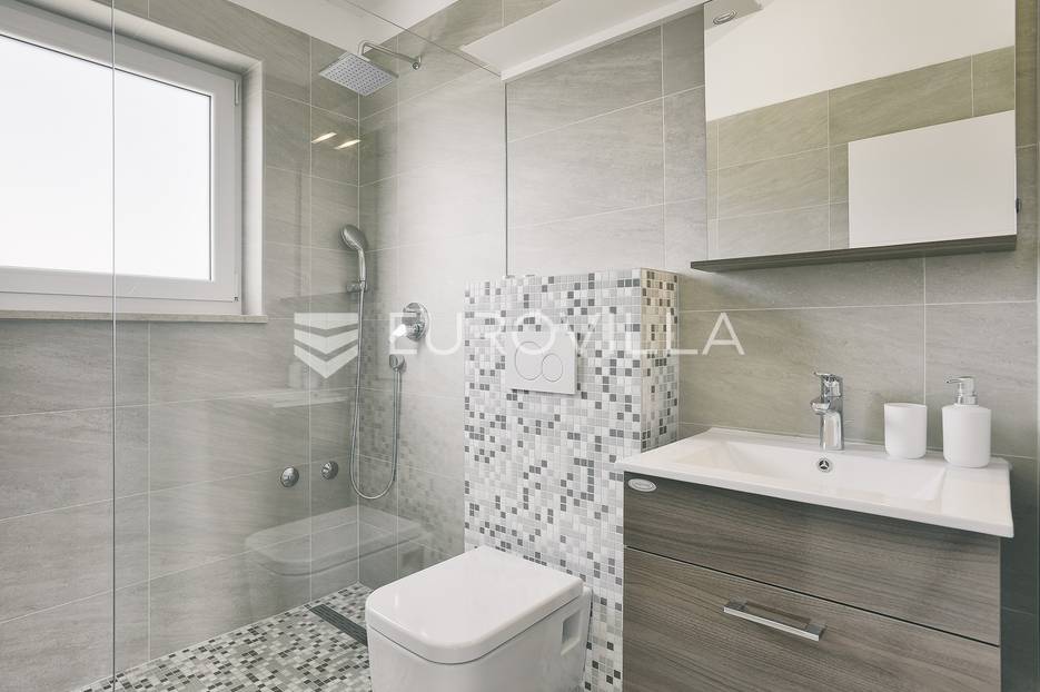 Casa In vendita - Istarska Medulin
