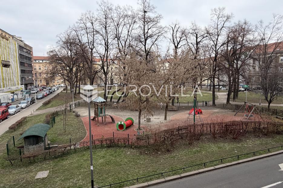 Flat For sale -  Donji Grad