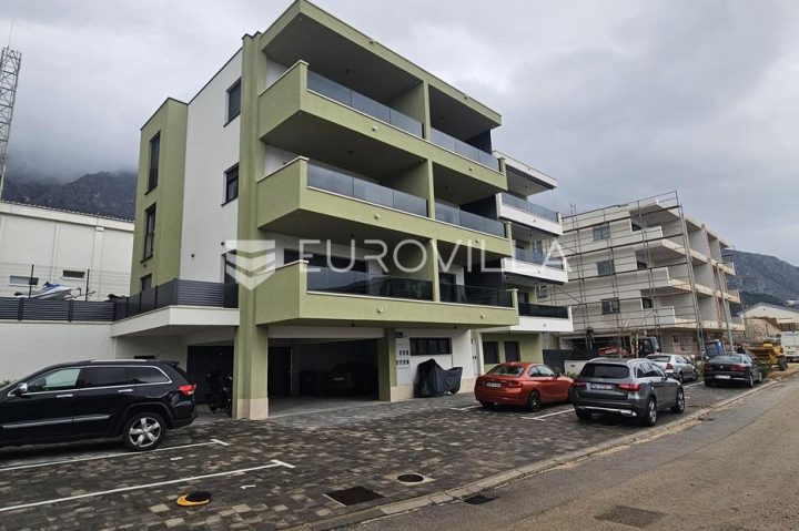 Apartmán na predaj 75 m² – Makarska