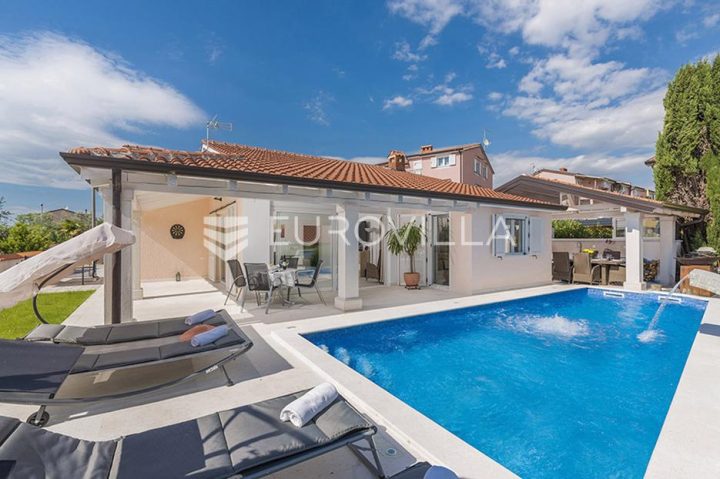 Casa in vendita 136 m² – Žbandaj