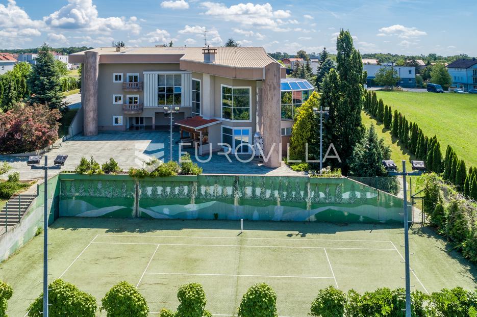 House For sale - Grad Zagreb Sesvete - foto 5/23