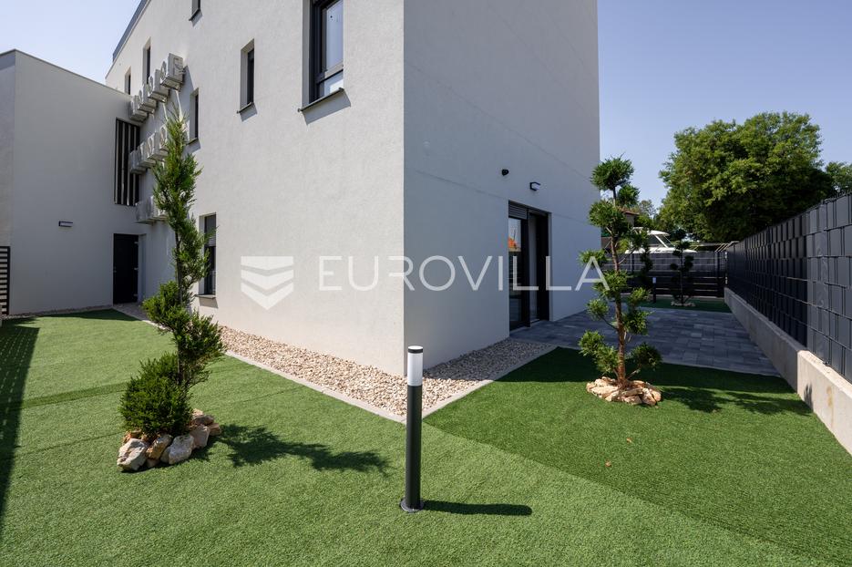 Apartment Zu verkaufen -  Sukošan