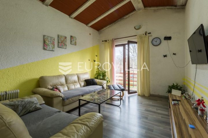 Maison À vendre Ladrovići