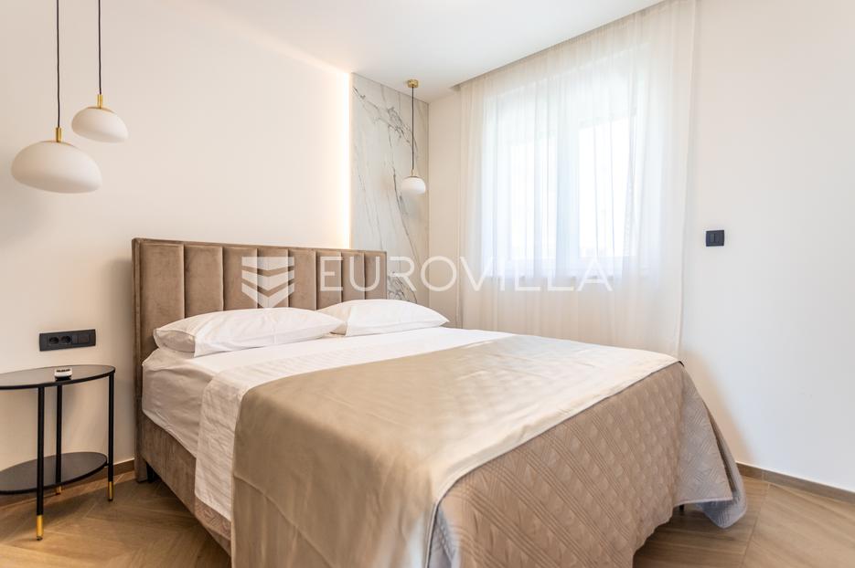 Flat For sale -  Seget