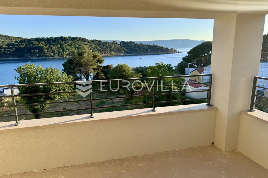 Appartamento In vendita - Cres - foto 1/7