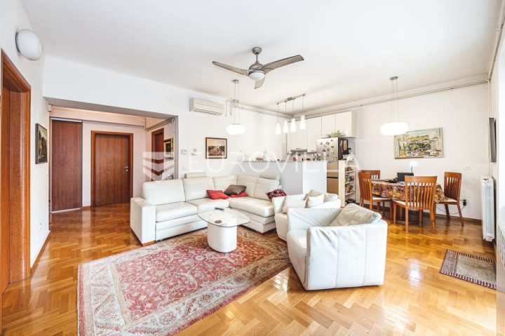 Apartma na predaj 80 m² – Centar