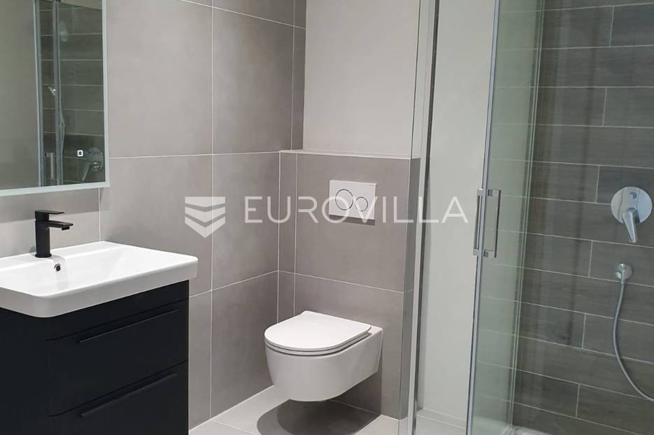 Apartma Na predaj -  Šibenik
