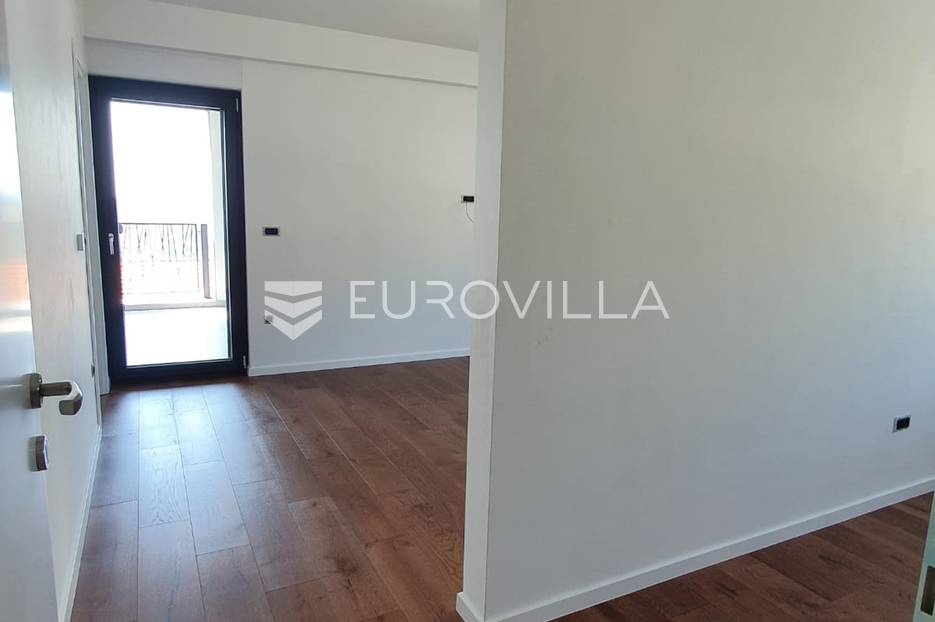 Apartma Na predaj -  Šibenik