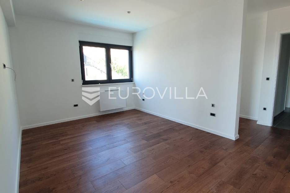 Apartma Na predaj -  Šibenik