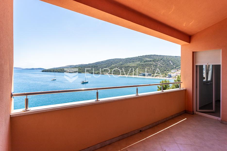 Flat For sale - Splitsko-dalmatinska Marina - foto 1/12