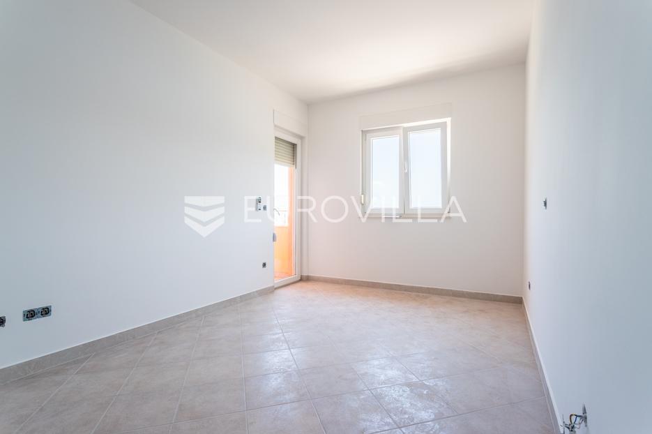 Flat For sale - Splitsko-dalmatinska Marina