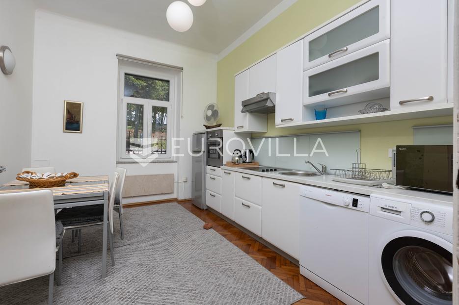 Appartamento In vendita -  Opatija - Okolica