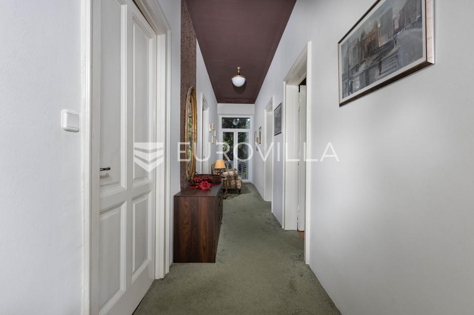 Appartamento In vendita -  Opatija - Okolica