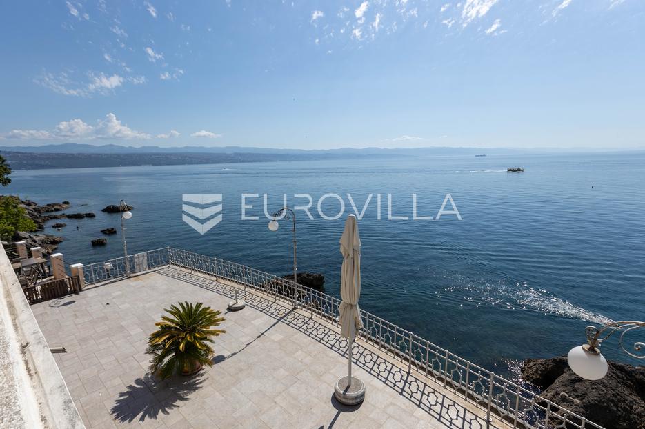 Appartamento In vendita -  Opatija - Okolica