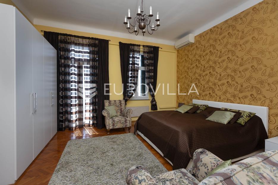 Appartamento In vendita -  Opatija - Okolica