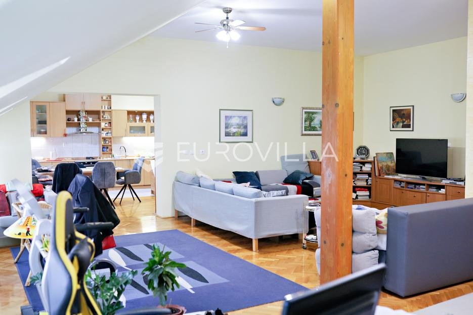 Kuća Na prodaju - Virovitičko-podravska Virovitica