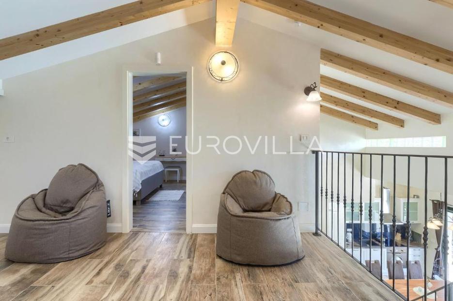 Dům Na prodej - Istarska Rovinj