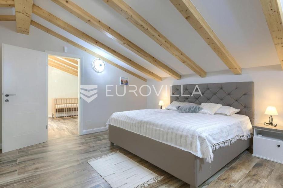 Dům Na prodej - Istarska Rovinj