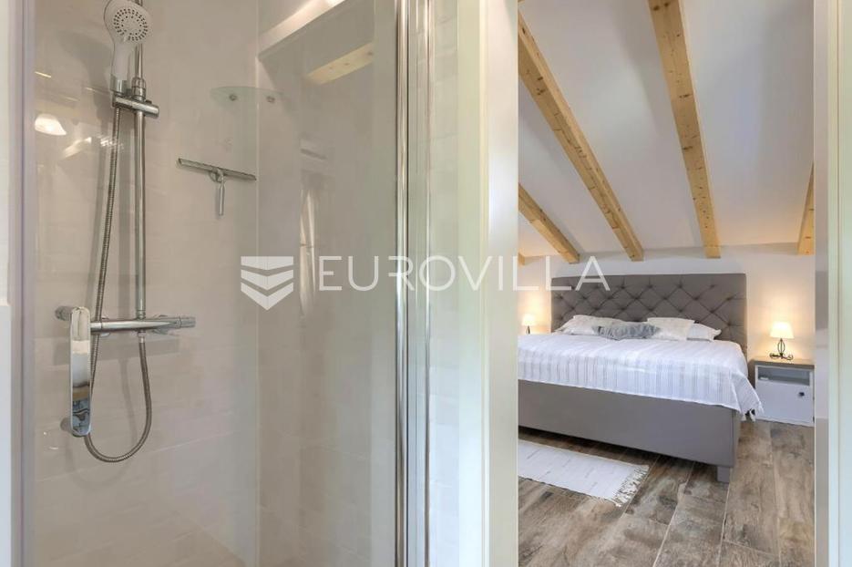 Dům Na prodej - Istarska Rovinj
