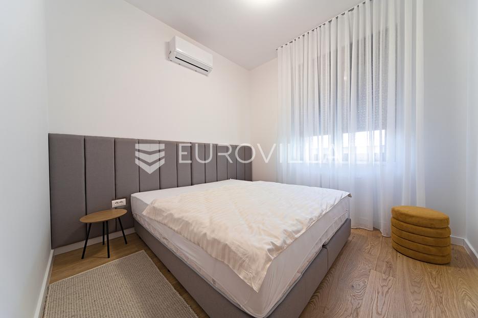 Appartamento In vendita -  Osijek