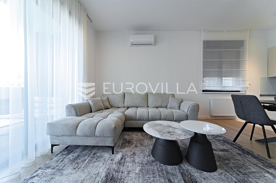 Appartamento In vendita -  Osijek