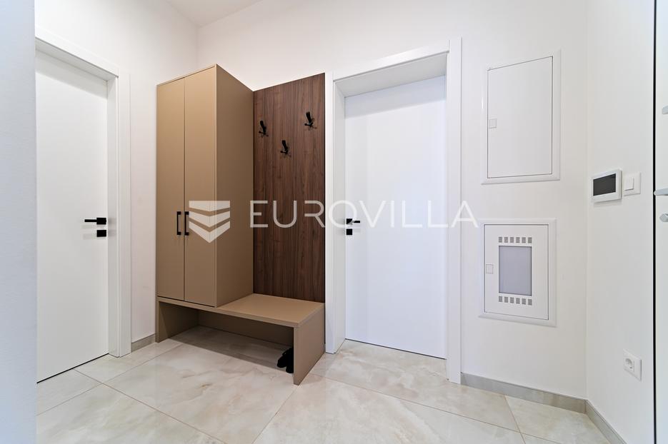 Appartamento In vendita -  Osijek
