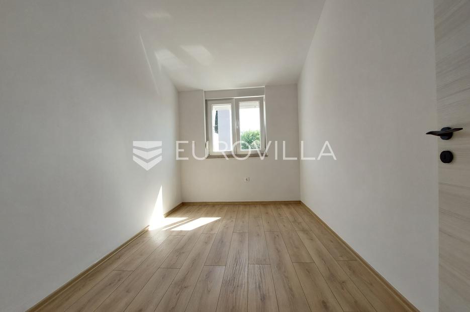 House For sale -  Ližnjan