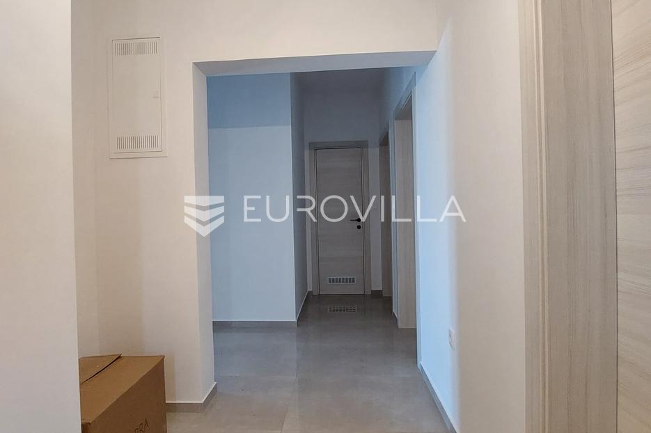 House For sale -  Ližnjan