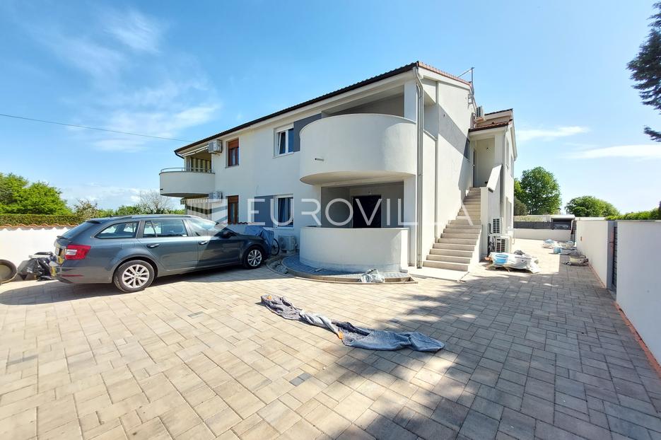 House For sale -  Ližnjan