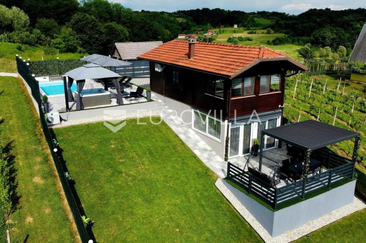 Kuća na prodaju 100 m² – Veliko Trgovišće