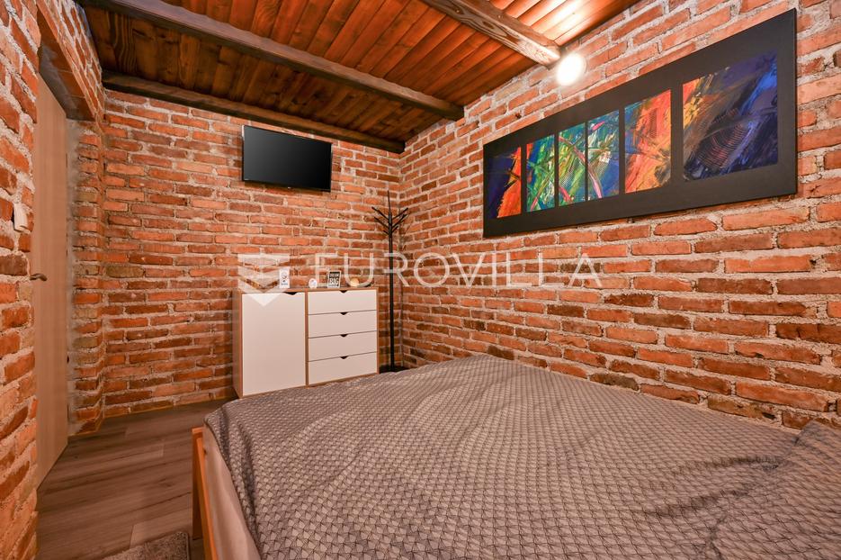 Dom Na sprzedaż -  Veliko Trgovišće