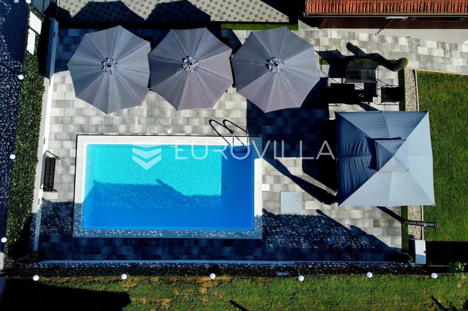 Dom Na sprzedaż -  Veliko Trgovišće