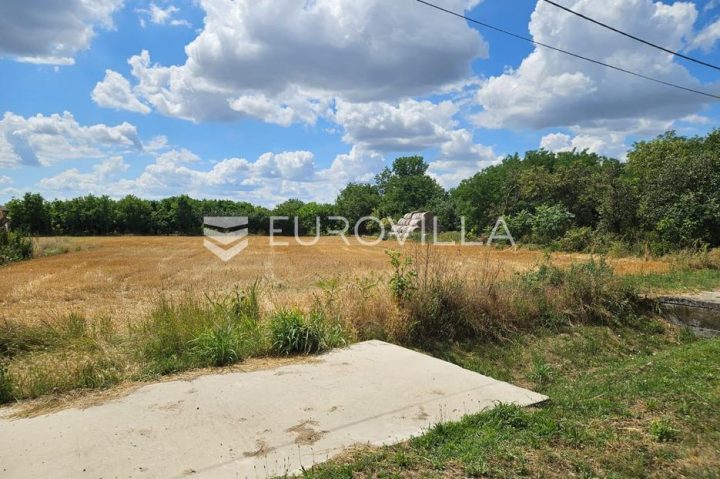 Maison à vendre 270 m² – Branjina
