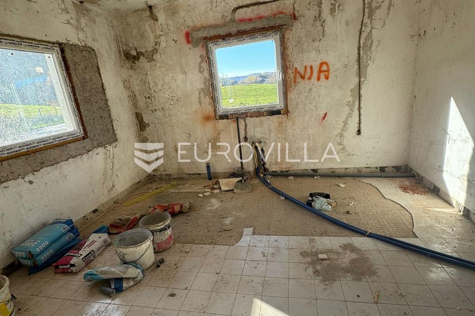 Dům Na prodej - Karlovačka Cetingrad - foto 5/6