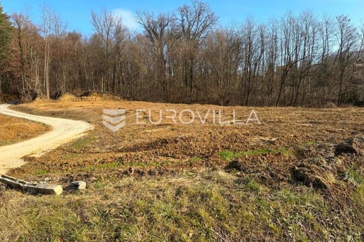 Zemljište na prodaju 1195 m² – Sveta Helena