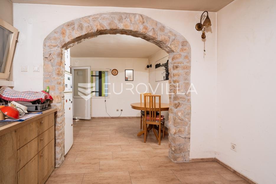 Casa In vendita - Zadarska Nin