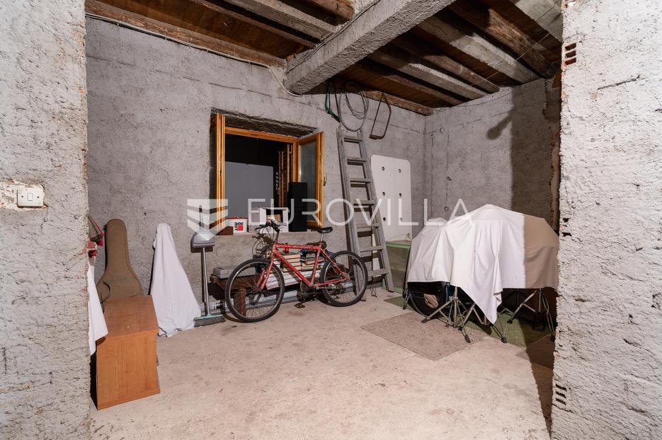 Casa In vendita - Zadarska Nin