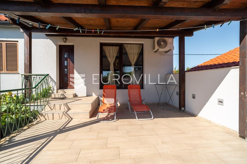 Casa In vendita - Zadarska Nin