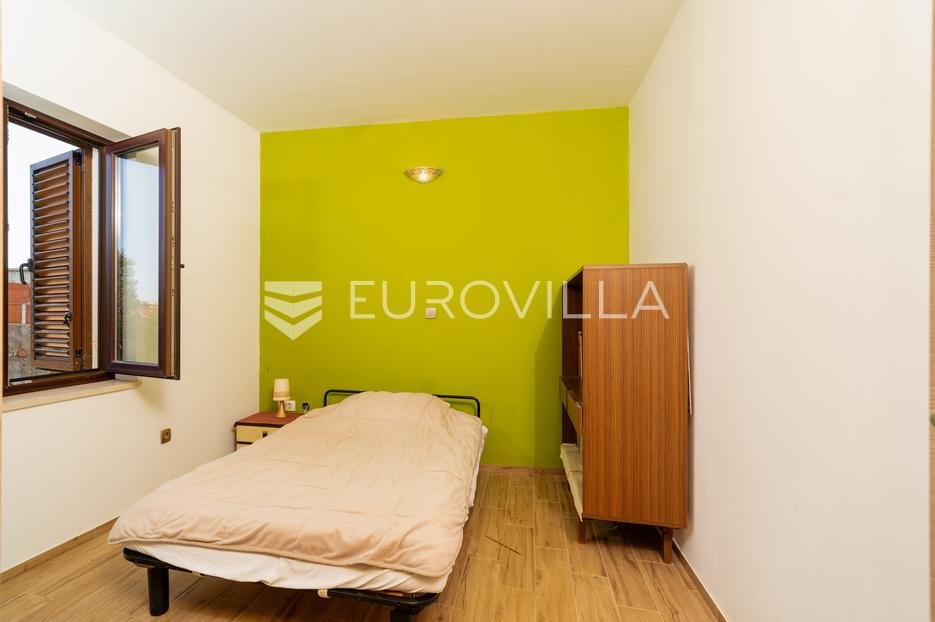 Casa In vendita - Zadarska Nin