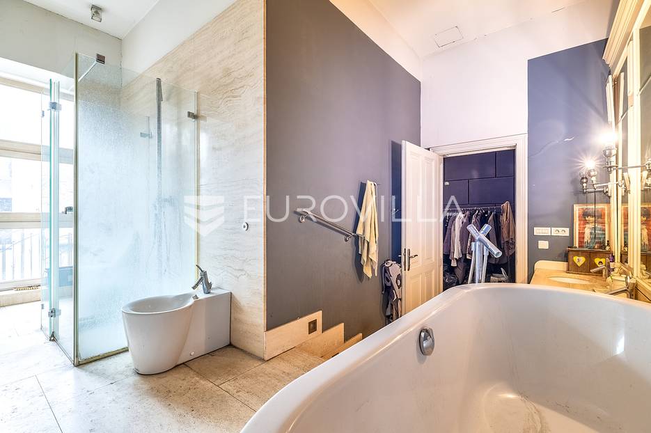 Apartment Zu verkaufen -  Donji Grad