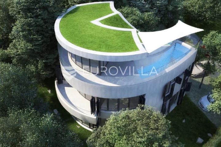 Dom na predaj 400 m² – Ičići