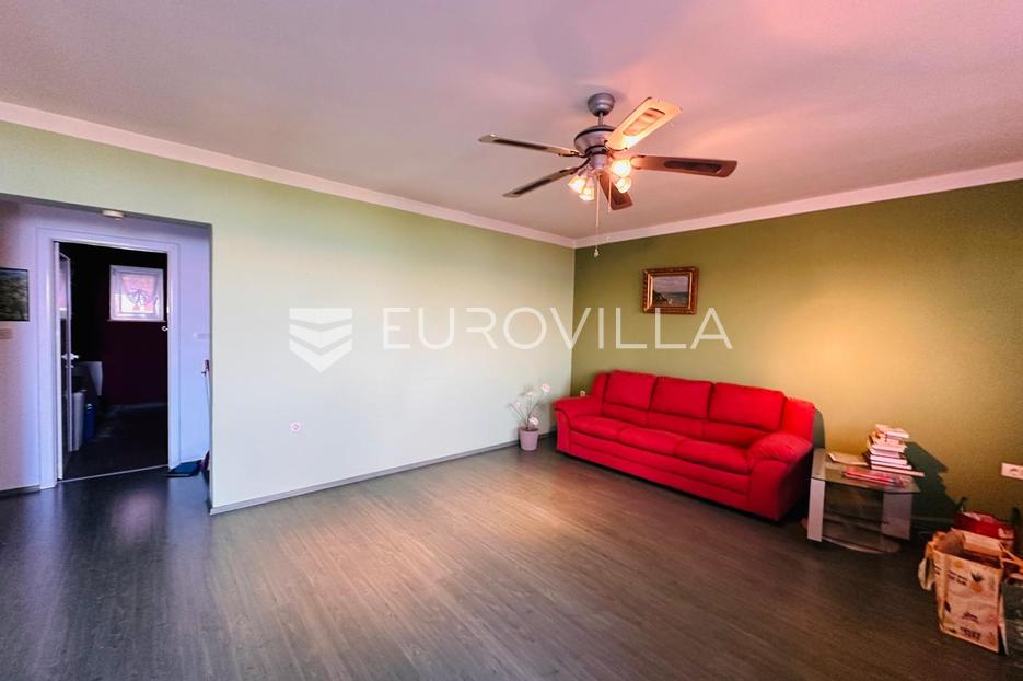 House For sale -  Senj