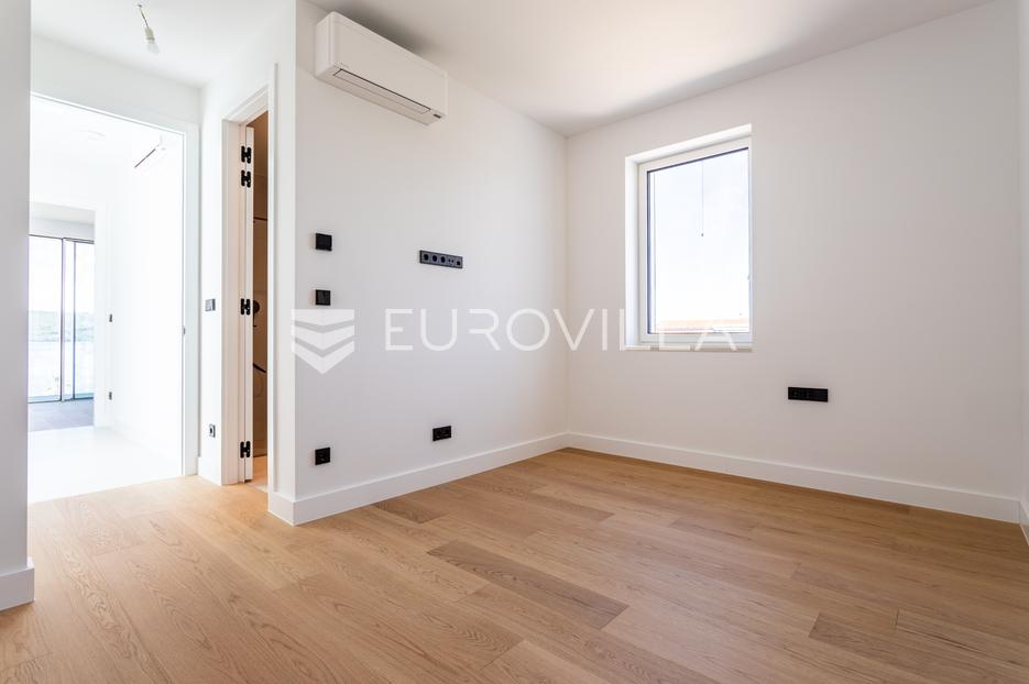Apartment Zu verkaufen -  Sveti Filip I Jakov