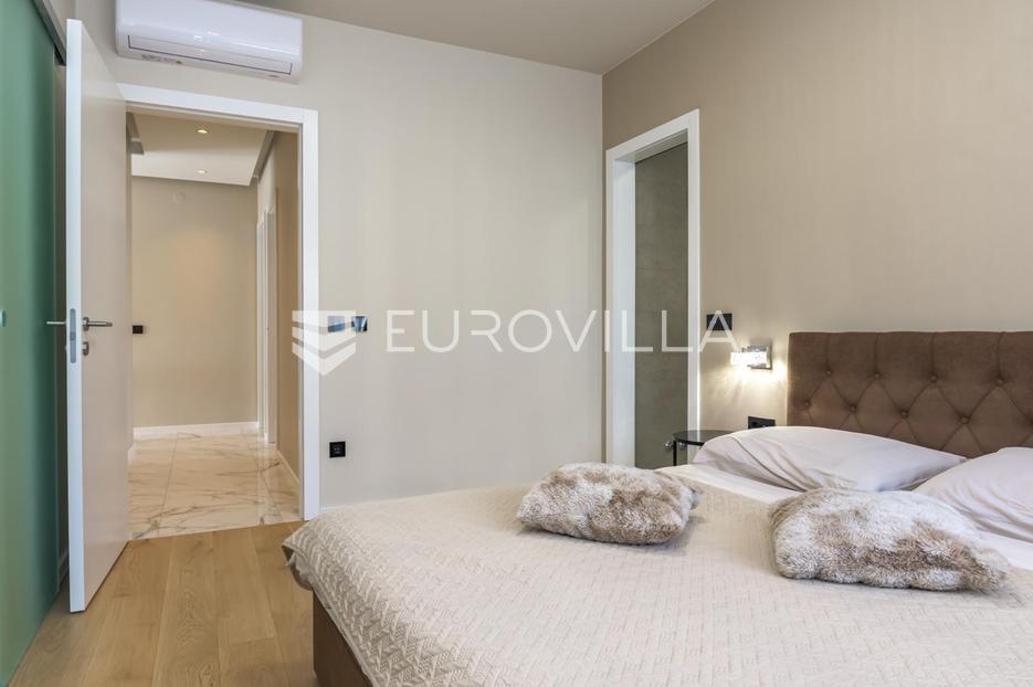 Appartement À vendre -  Maksimir