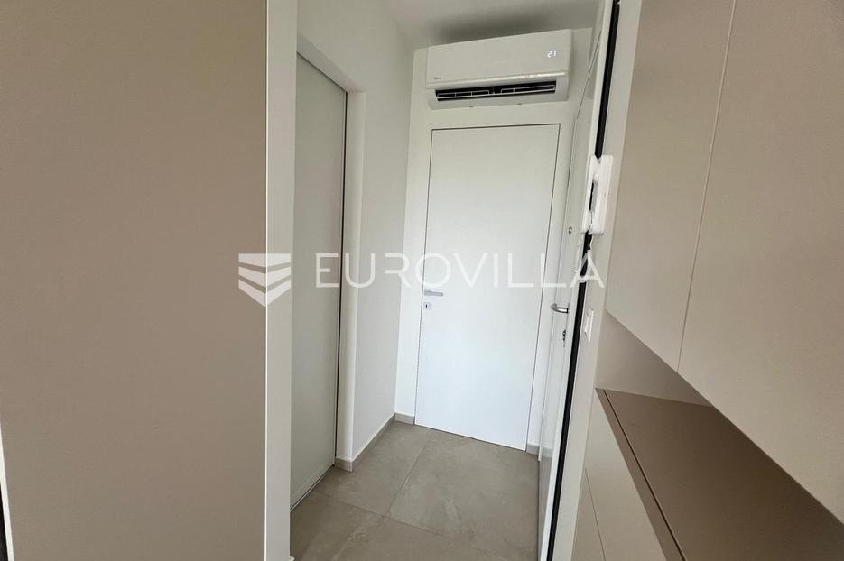 Flat For sale - Istarska Pula