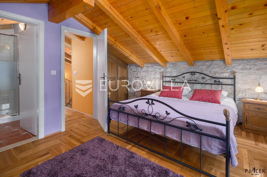 Maison À vendre -  Tinjan