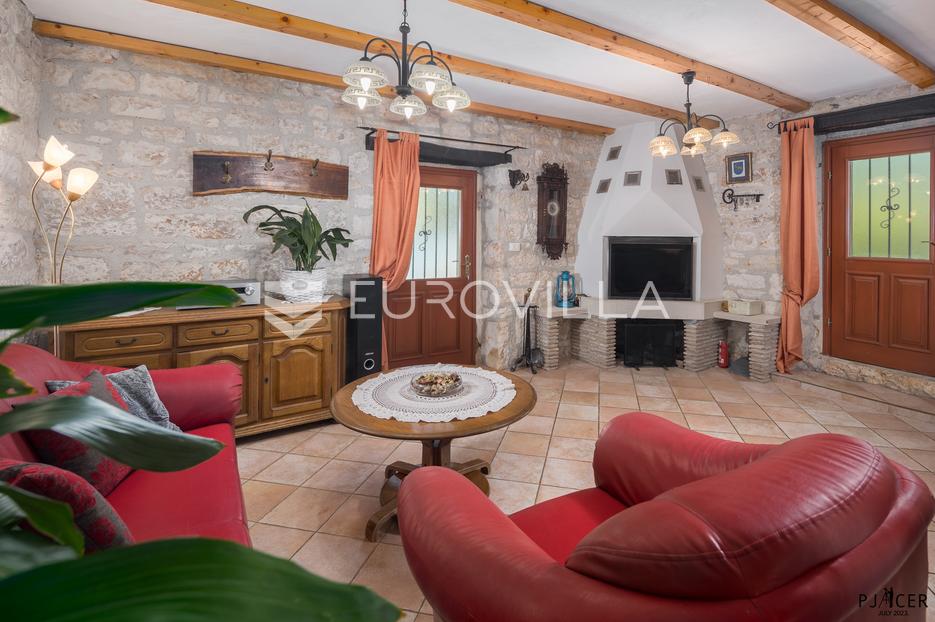 Maison À vendre -  Tinjan