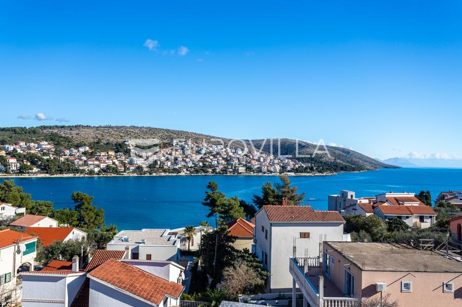Mieszkanie Na sprzedaż -  Trogir